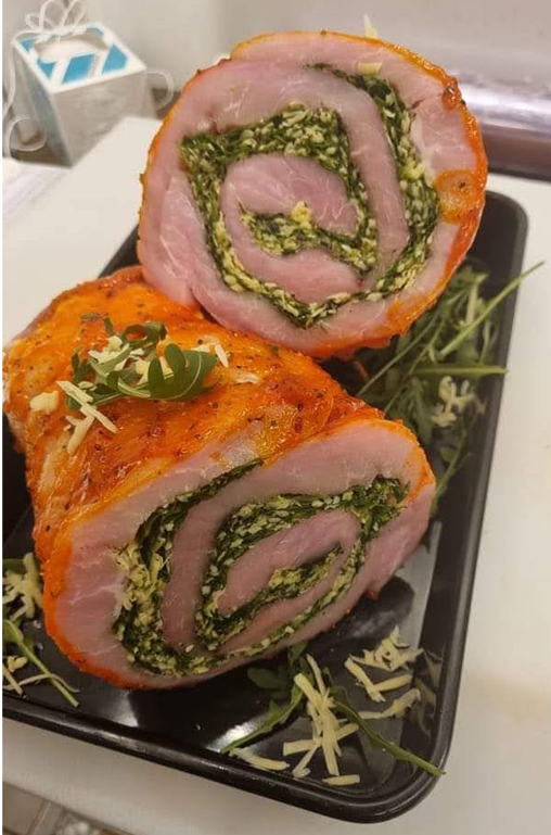 Wie wäre es mit einem gefüllten Braten an den Feiertagen? Bei EDEKA Deckenbach in Mainz wartet eine große Auswahl!