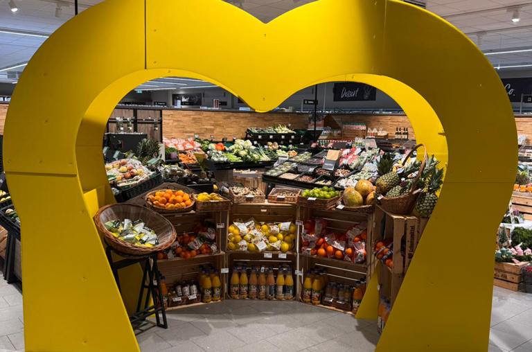 Bei EDEKA Deckenbach warten gesunde Zitrusfrüchte in allen Formen und Farben auf die Kunden