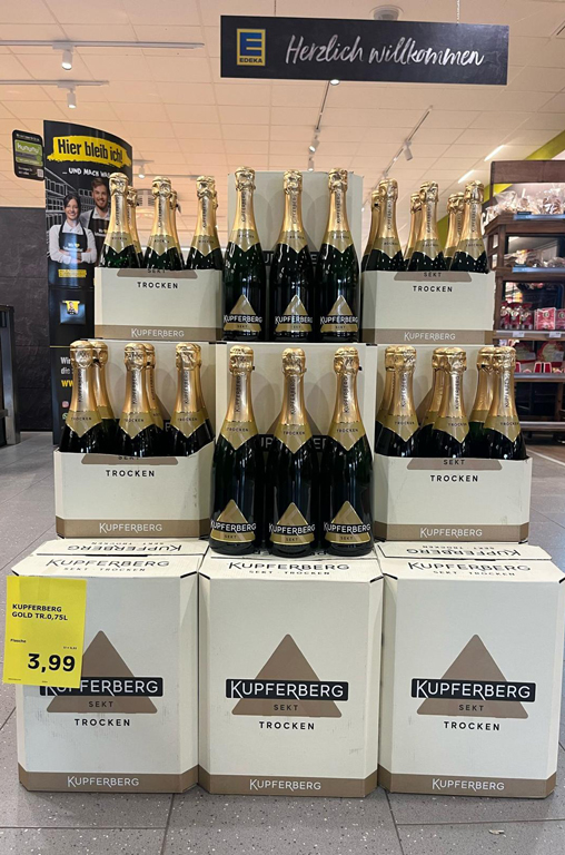 Aufbau mit Kupferberg Sekt