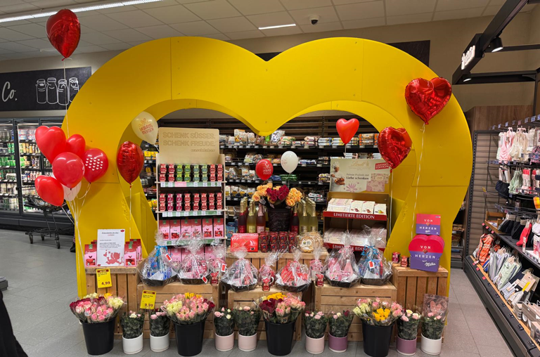 EDEKA Deckenbach feiert die Liebe zum Valentinstag - feiern Sie mit