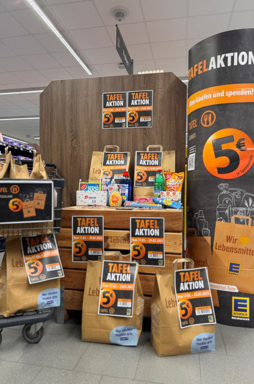 Mit der Tafel-Aktion unterstützt EDEKA Deckenbach gemeinsam mit den Kunden die Tafeln in der Region