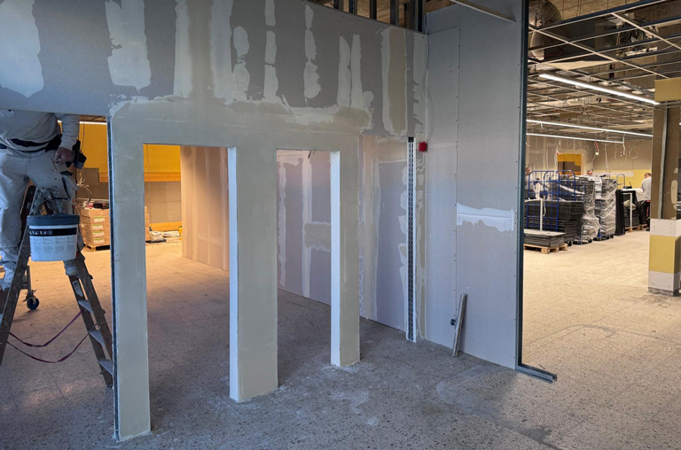 Der Umbau im EDEKA-Deckenbach-Markt in Hartenberg schreitet planmäßig voran