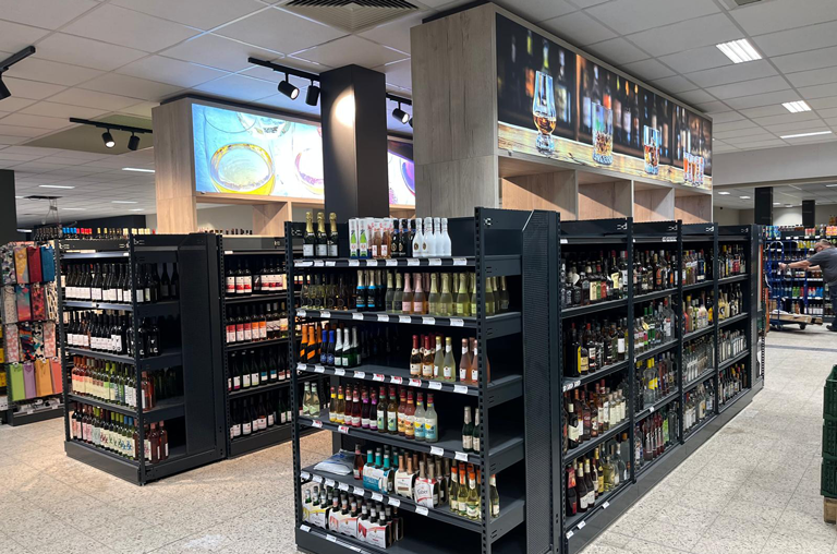 Impressionen vom fast fertigen Marktumbau bei EDEKA Deckenbach in Mainz-Hartenberg