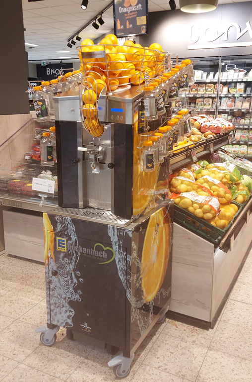 Saftpresse im EDEKA-Deckenbach-Markt in Mainz-Hartenberg