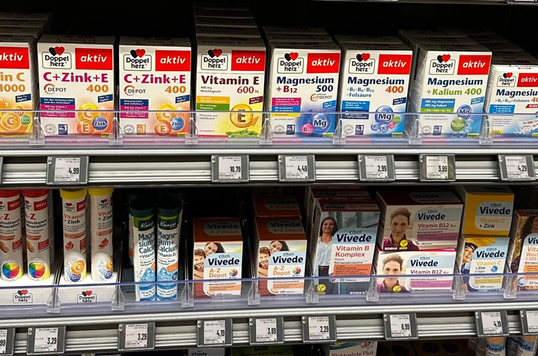 Doppelherz-Produkte in der Arzneiabteilung von EDEKA Deckenbach