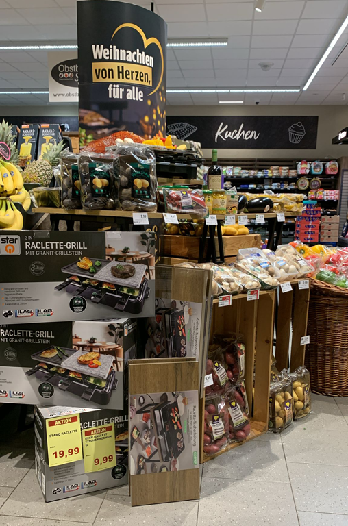 Aufbau Markt – alles für Raclette