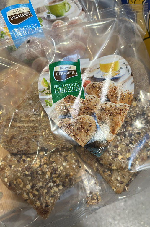 Brötchen in Herzform zum Aufbacken