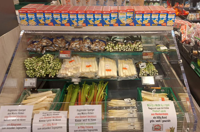 Spargel- und Rhabarberzeit